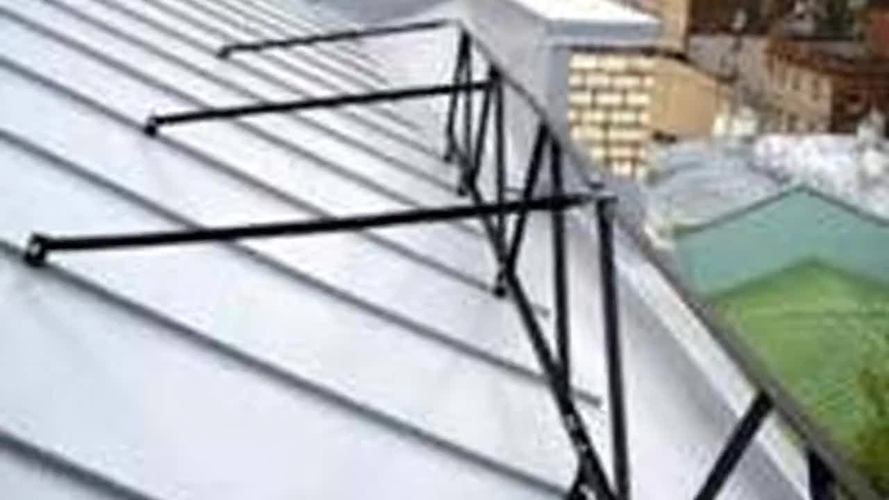 Ограждение кровли на металлической крыше